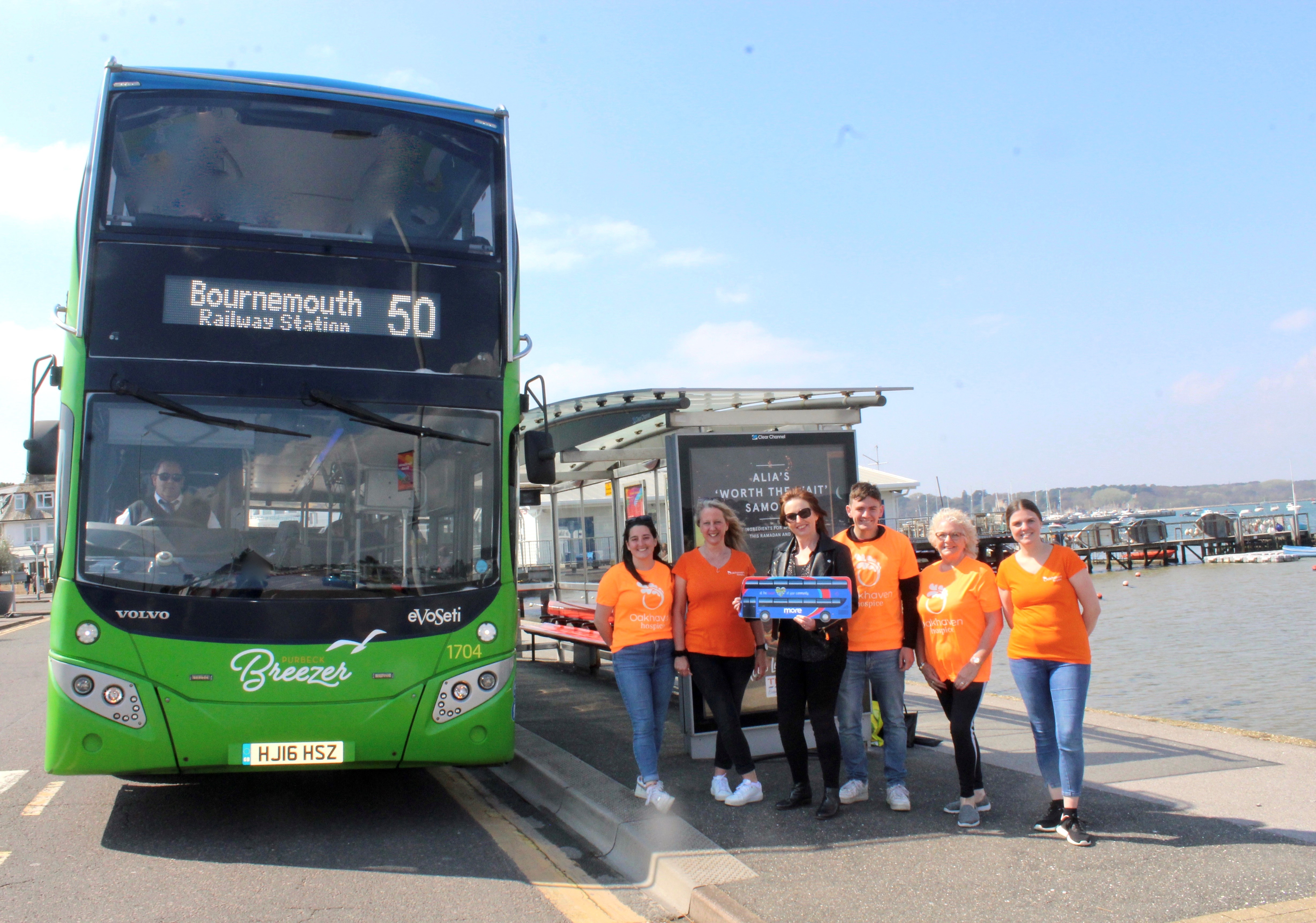 Oakhaven Volunteers with Nikki Honer and Breezer bus image